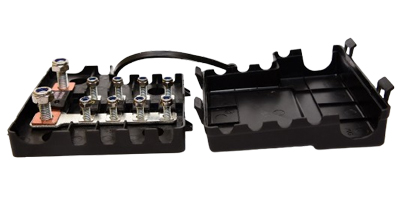 One Mega 4 midi Fuse Boxeses